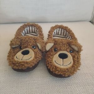 Bear slippers 7-8 toddler